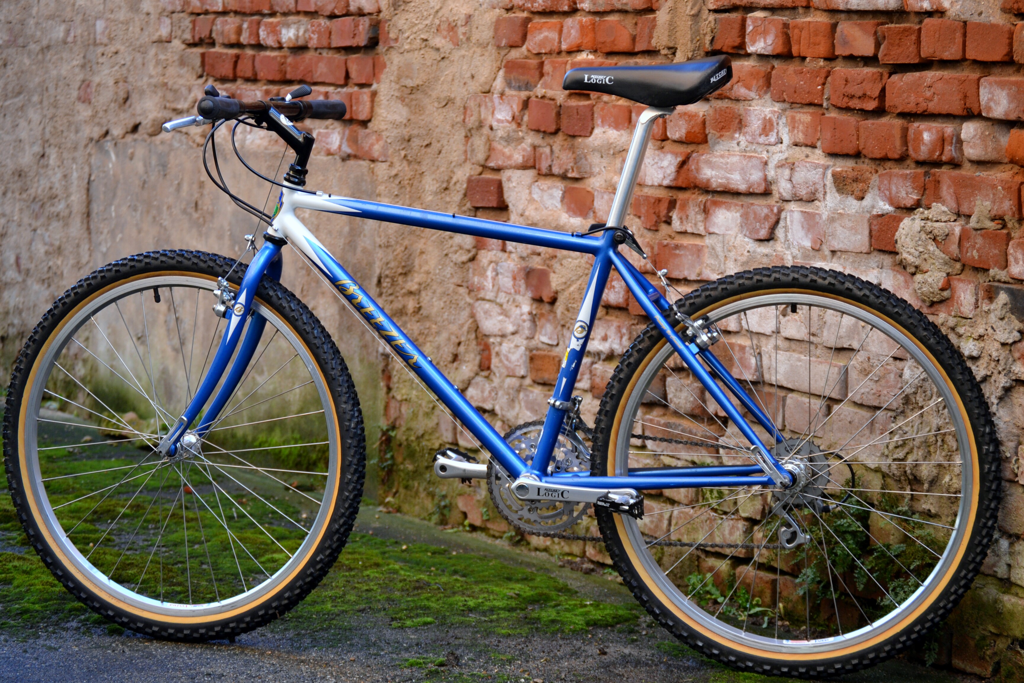 breezer mountain bike